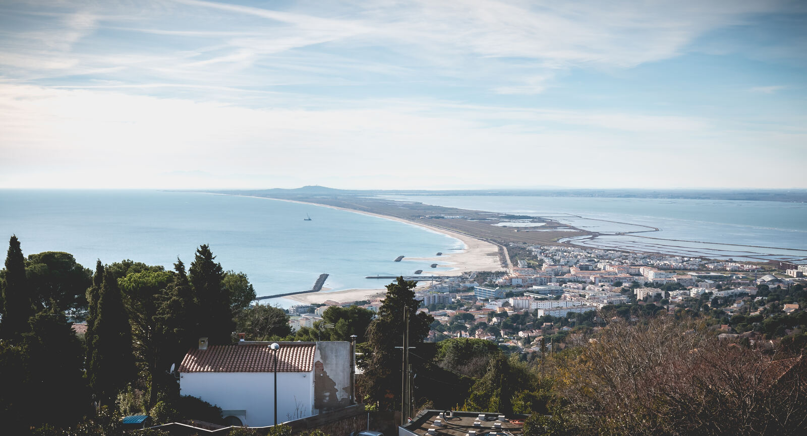 Vue de Sète et son littoral - zone d'intervention ANEMOIA dans l'Hérault
